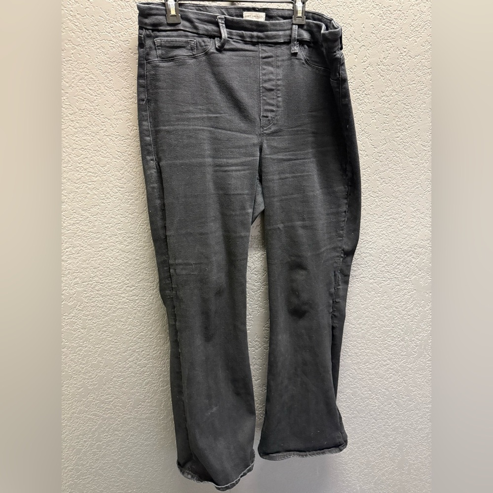 Good American Women's Boot Cut Jeans in Washed Black